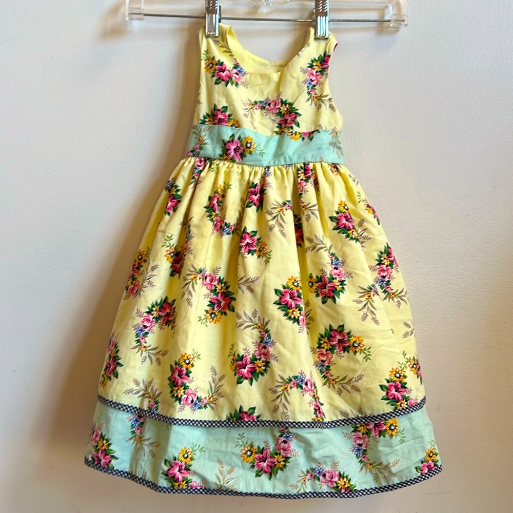 Laura Ashley dress floral with black and white trim accent 2t
